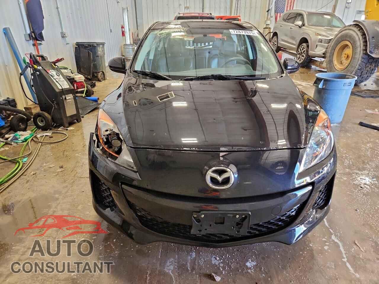 MAZDA 3 2012 - JM1BL1M70C1573038