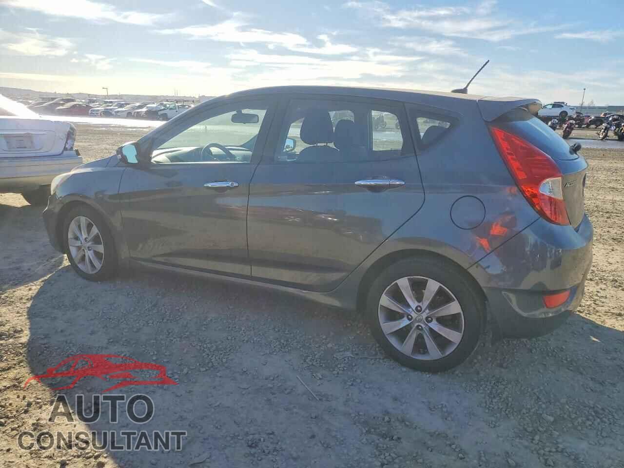 HYUNDAI ACCENT 2013 - KMHCU5AE2DU086852