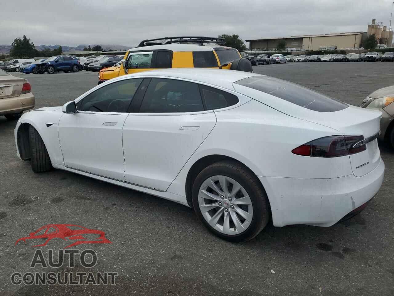 TESLA MODEL S 2017 - 5YJSA1E22HF195313