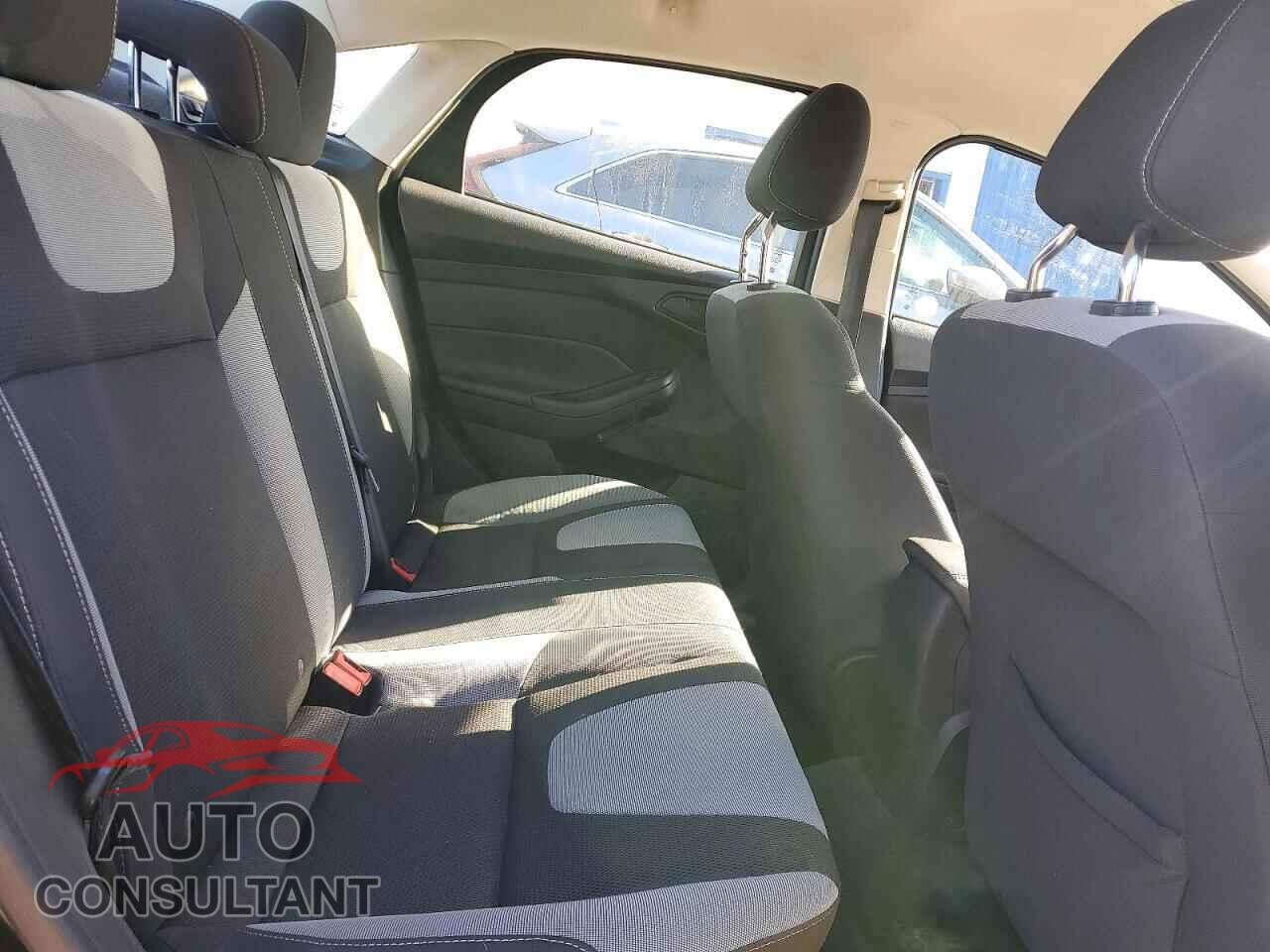 FORD FOCUS 2012 - 1FAHP3F2XCL112791