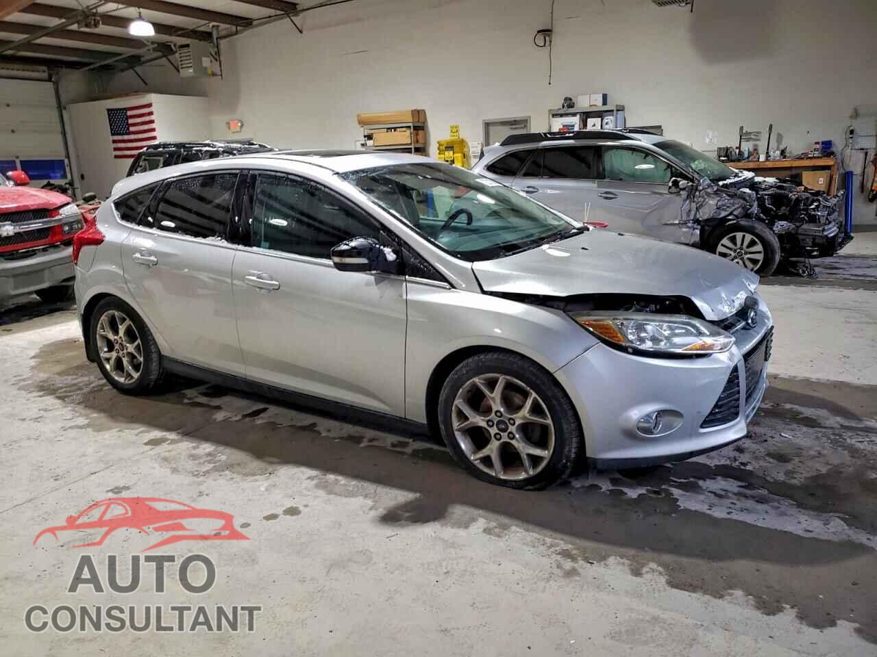 FORD FOCUS 2012 - 1FAHP3M29CL472444