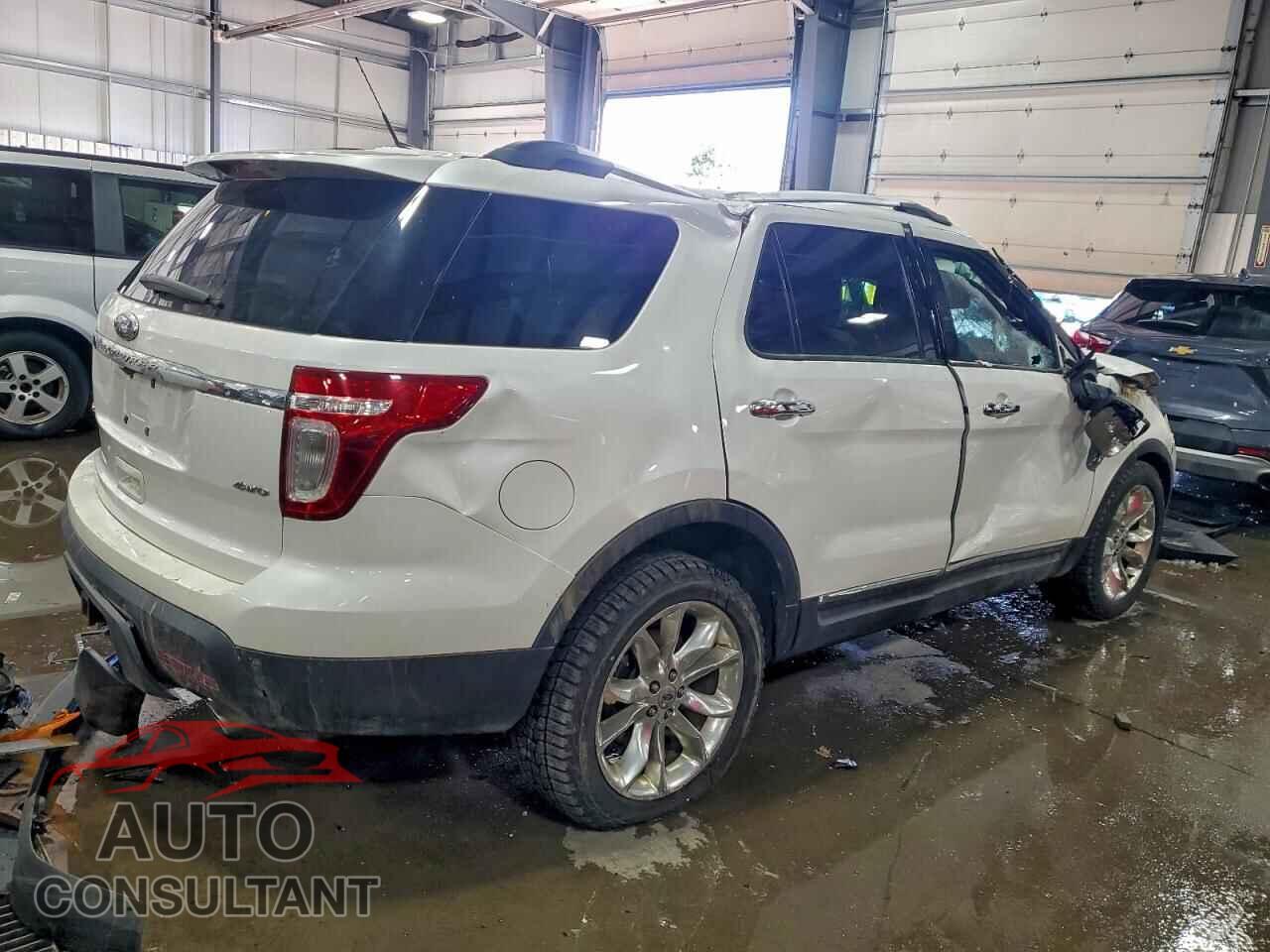 FORD EXPLORER 2011 - 1FMHK8F88BGA27638