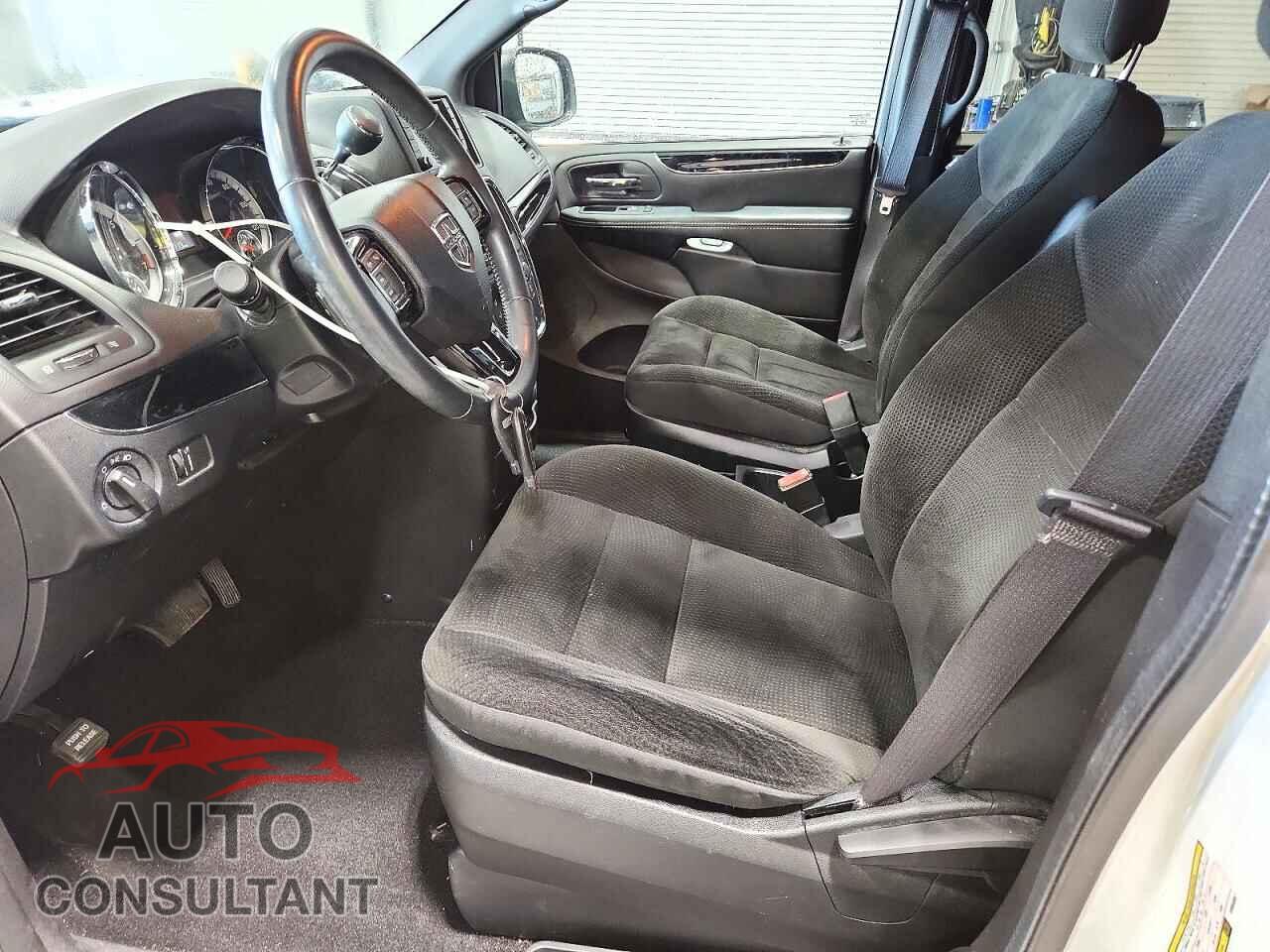 DODGE CARAVAN 2017 - 2C4RDGBGXHR855997