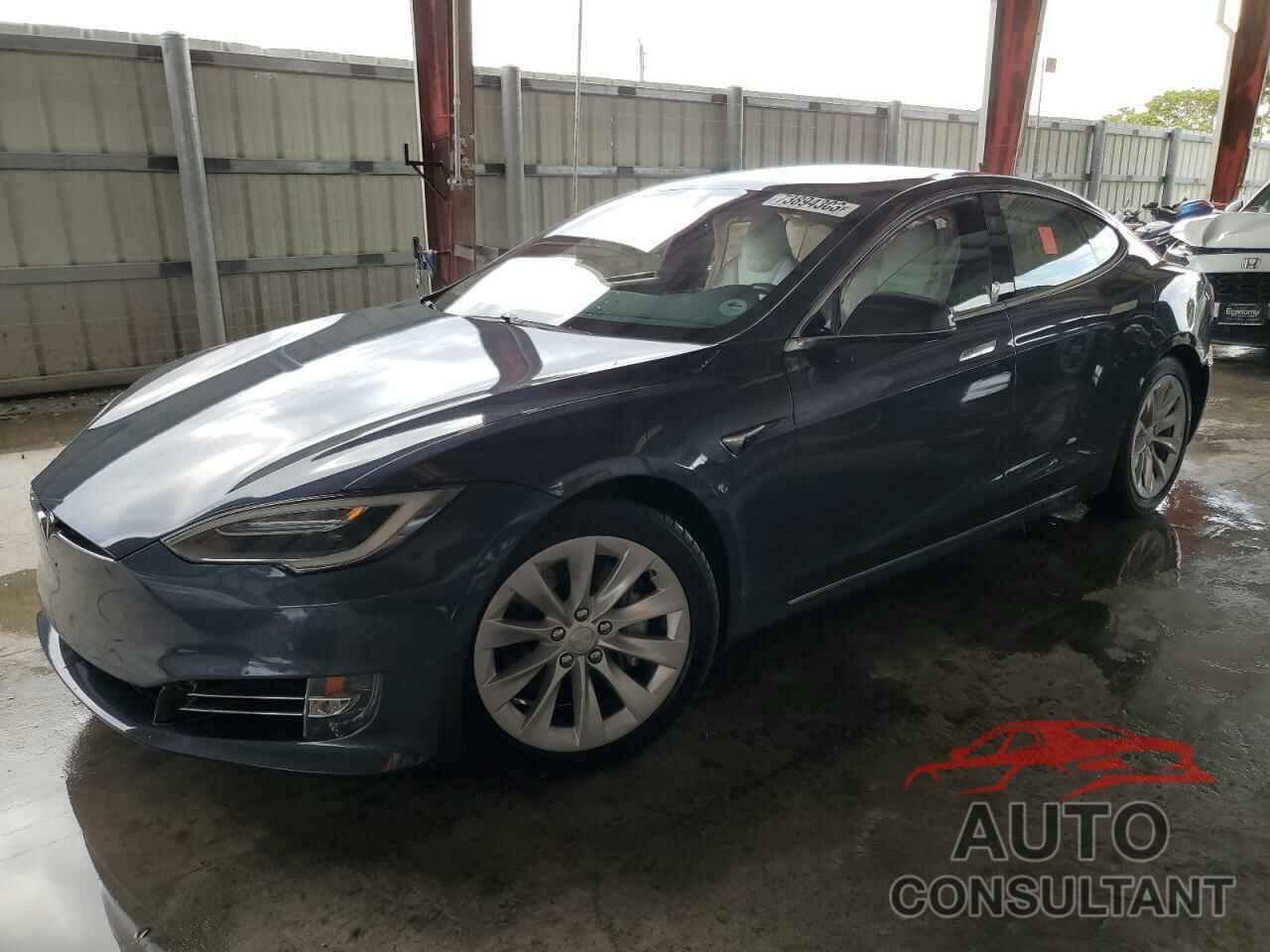 TESLA MODEL S 2018 - 5YJSA1E21JF292153