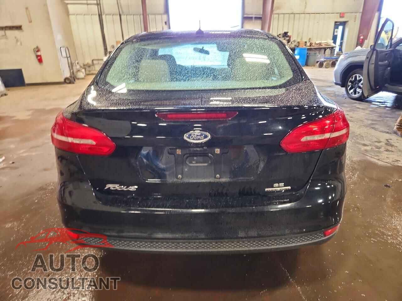 FORD FOCUS 2016 - 1FADP3F26GL216702