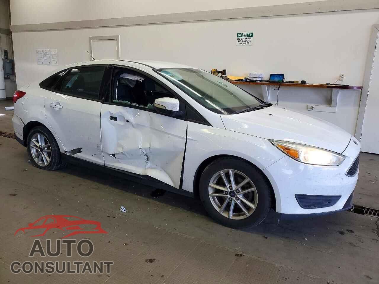 FORD FOCUS 2016 - 1FADP3F29GL330659