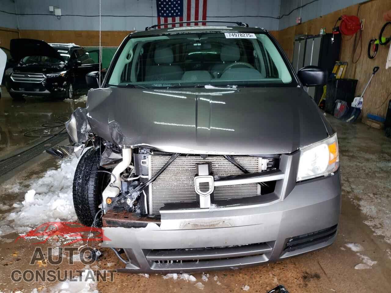 DODGE CARAVAN 2010 - 2D4RN3D17AR331942