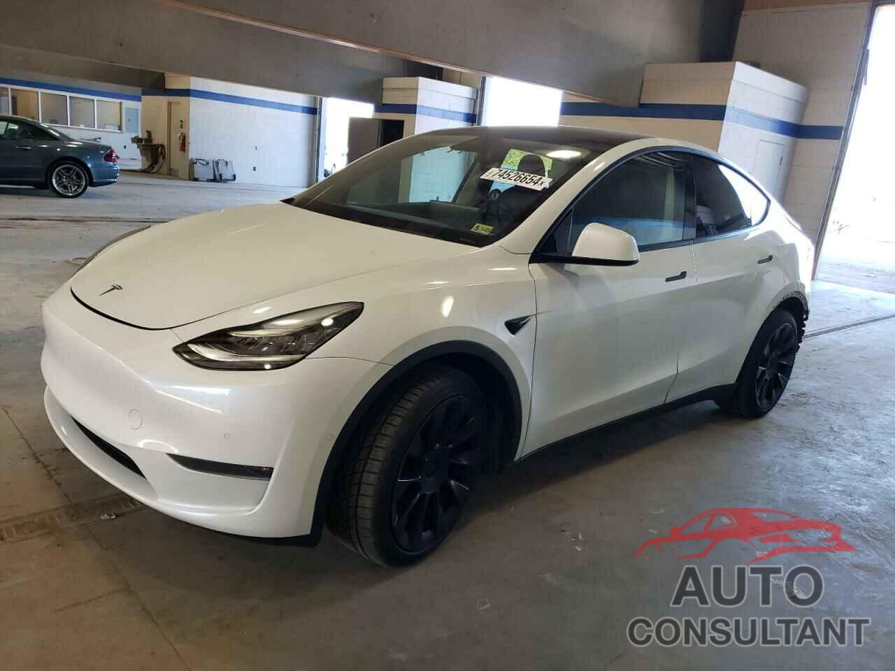 TESLA MODEL Y 2021 - 5YJYGDEE6MF065212