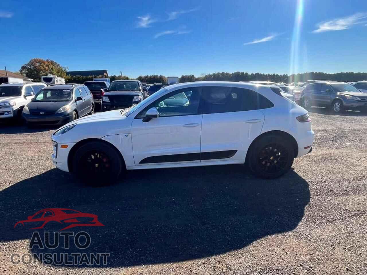 PORSCHE MACAN 2017 - WP1AG2A57HLB50315
