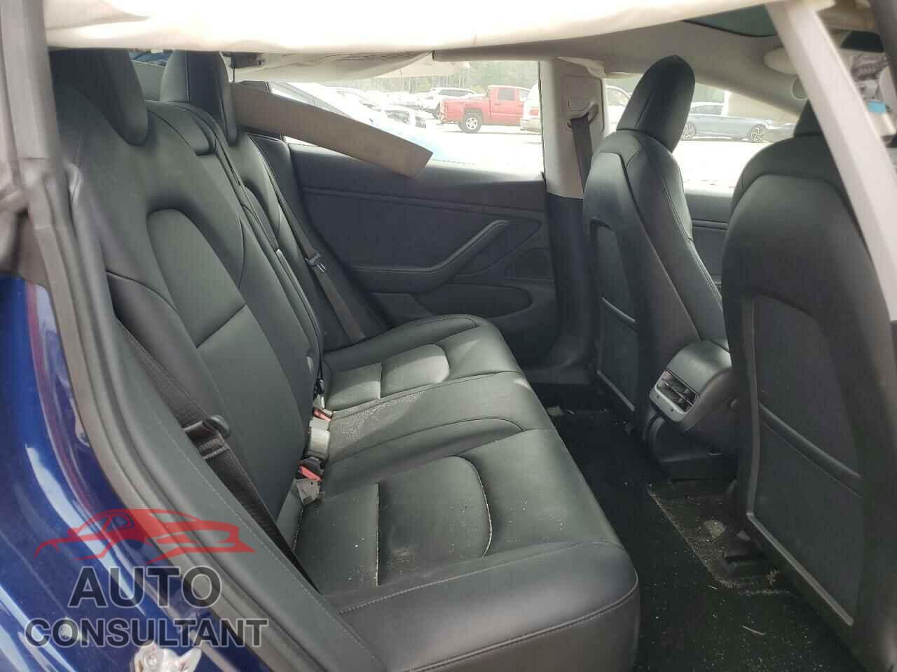 TESLA MODEL 3 2018 - 5YJ3E1EB4JF094563