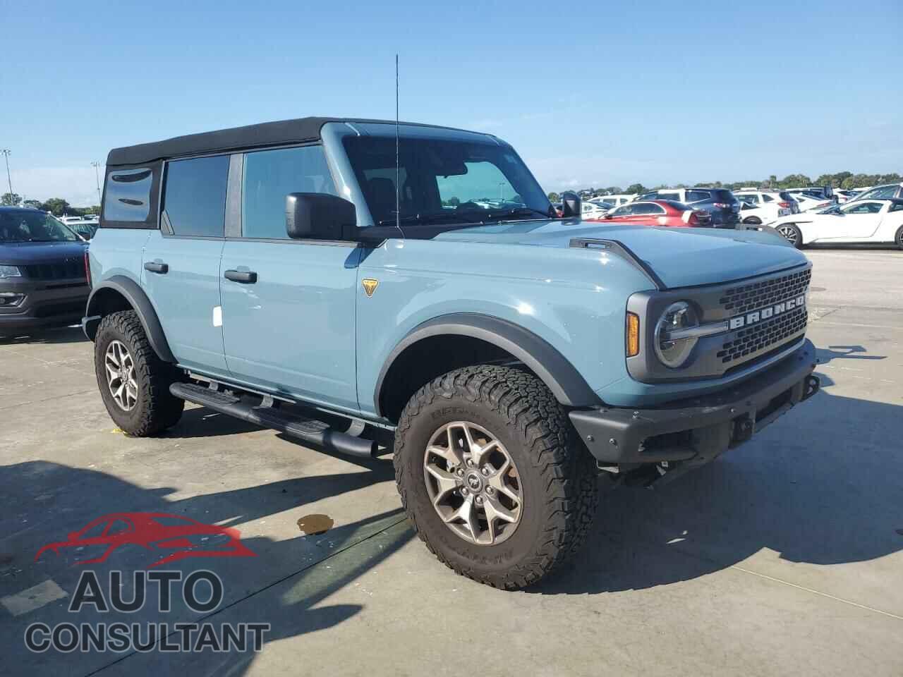 FORD BRONCO 2023 - 1FMEE5DH2PLB25784