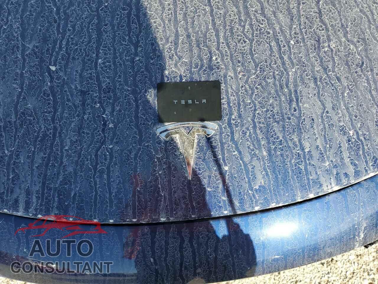 TESLA MODEL 3 2018 - 5YJ3E1EA2JF154217