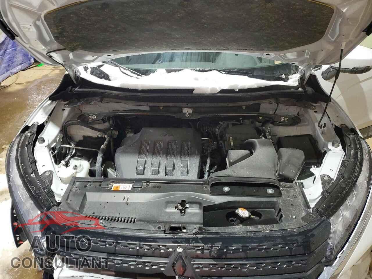 MITSUBISHI ECLIPSE 2025 - JA4ATWAA0SZ036849