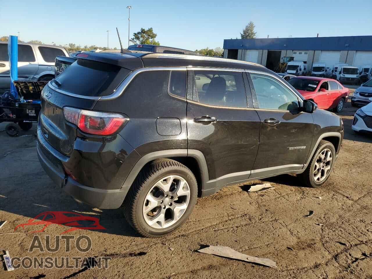 JEEP COMPASS 2018 - 3C4NJDCB2JT499749