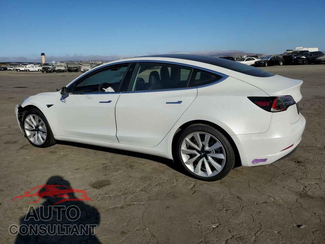 TESLA MODEL 3 2019 - 5YJ3E1EB6KF453512