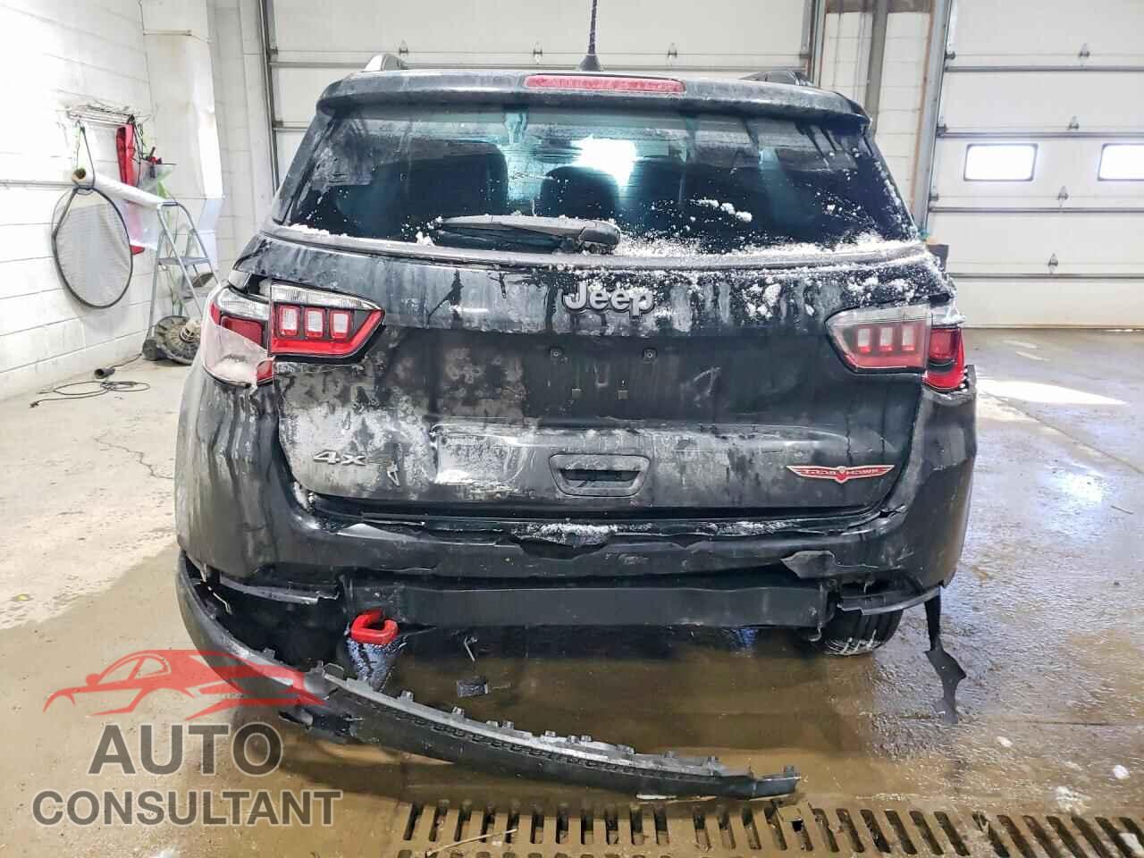 JEEP COMPASS 2019 - 3C4NJDDB3KT690113