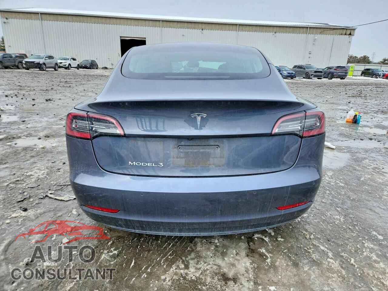 TESLA MODEL 3 2021 - 5YJ3E1EA9MF930220