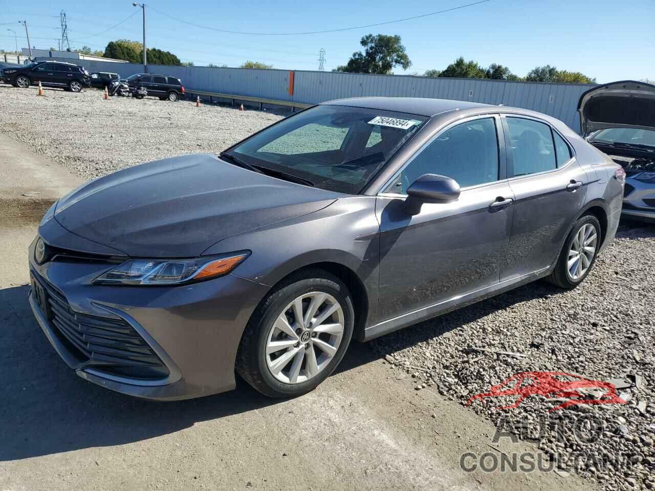TOYOTA CAMRY 2022 - 4T1C11AK5NU651751