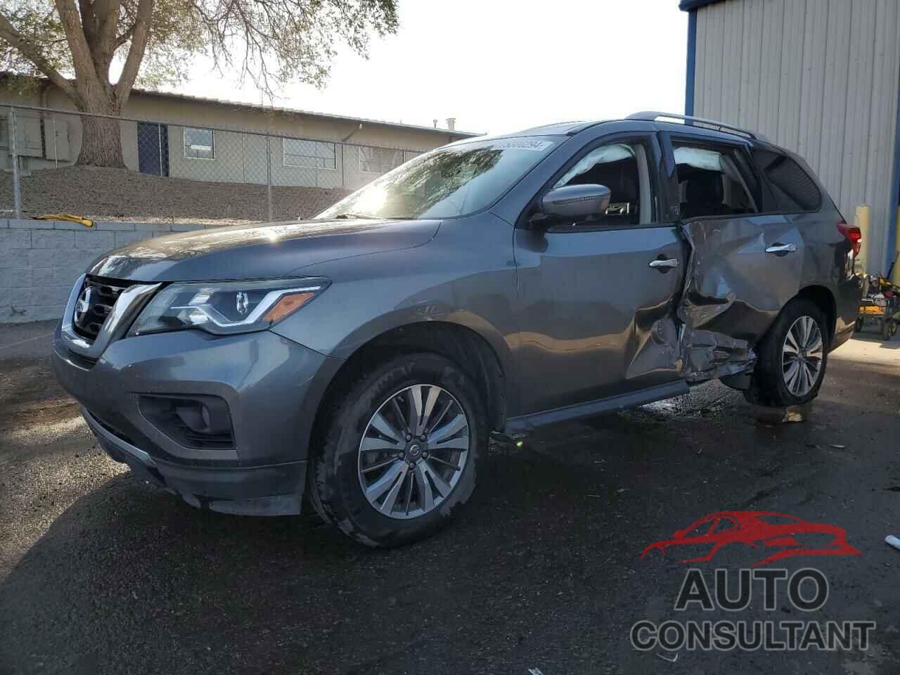 NISSAN PATHFINDER 2018 - 5N1DR2MM3JC618067