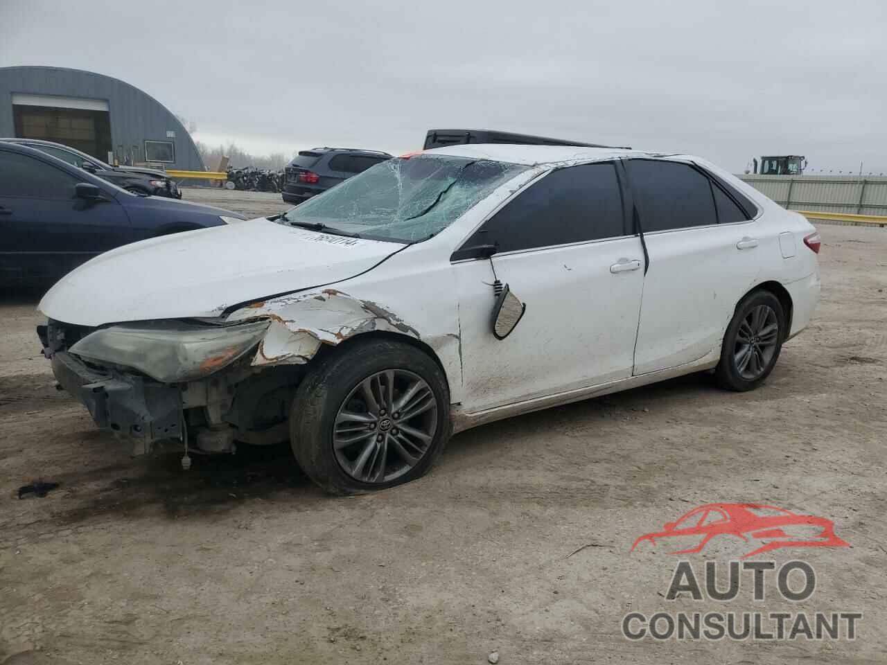 TOYOTA CAMRY 2016 - 4T1BF1FK8GU164522