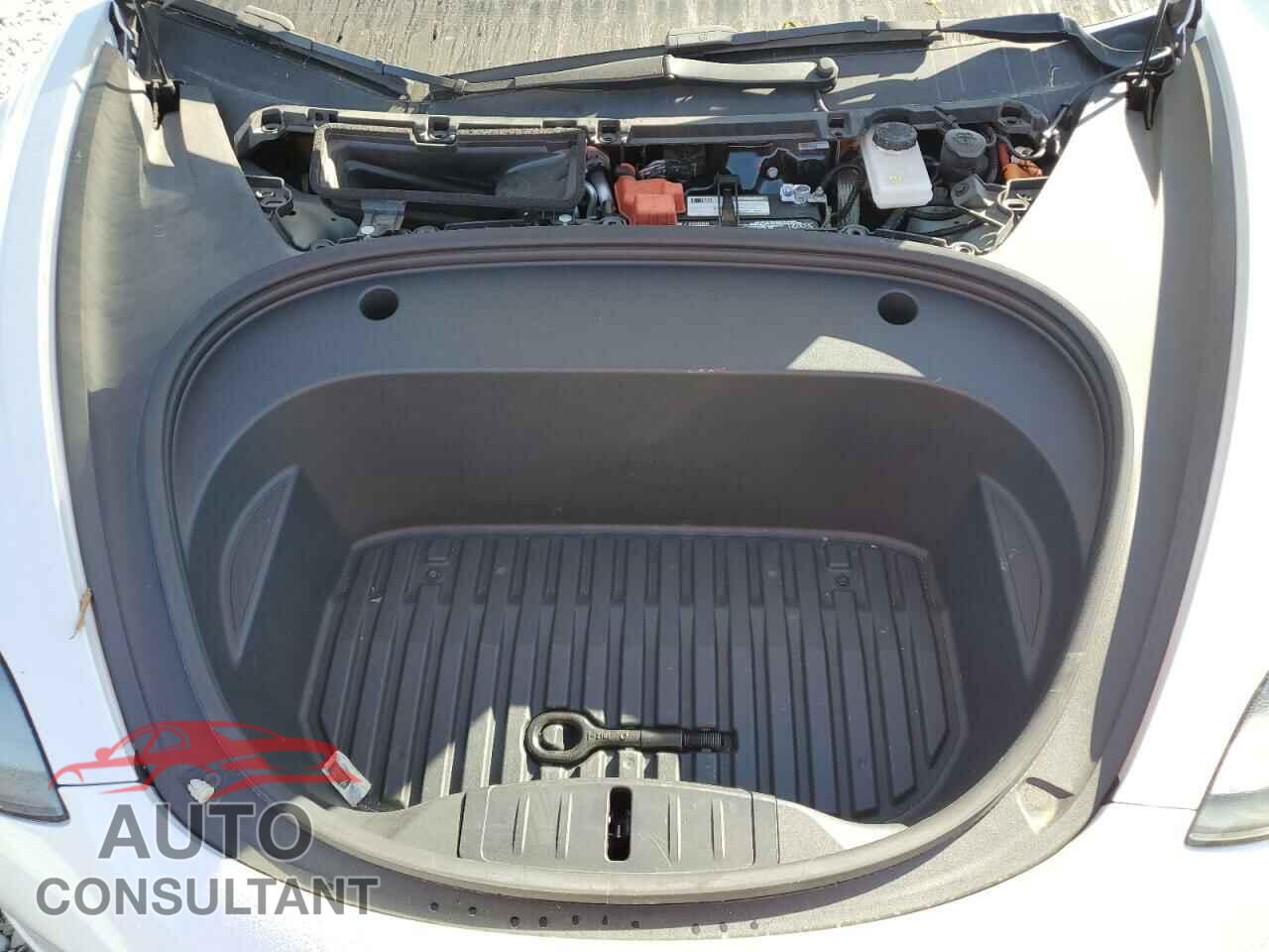 TESLA MODEL 3 2021 - 5YJ3E1EA4MF100700