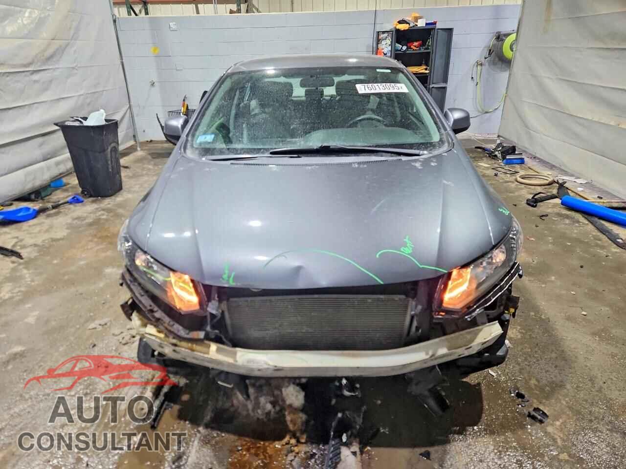 HONDA CIVIC 2012 - 2HGFB2F60CH332002