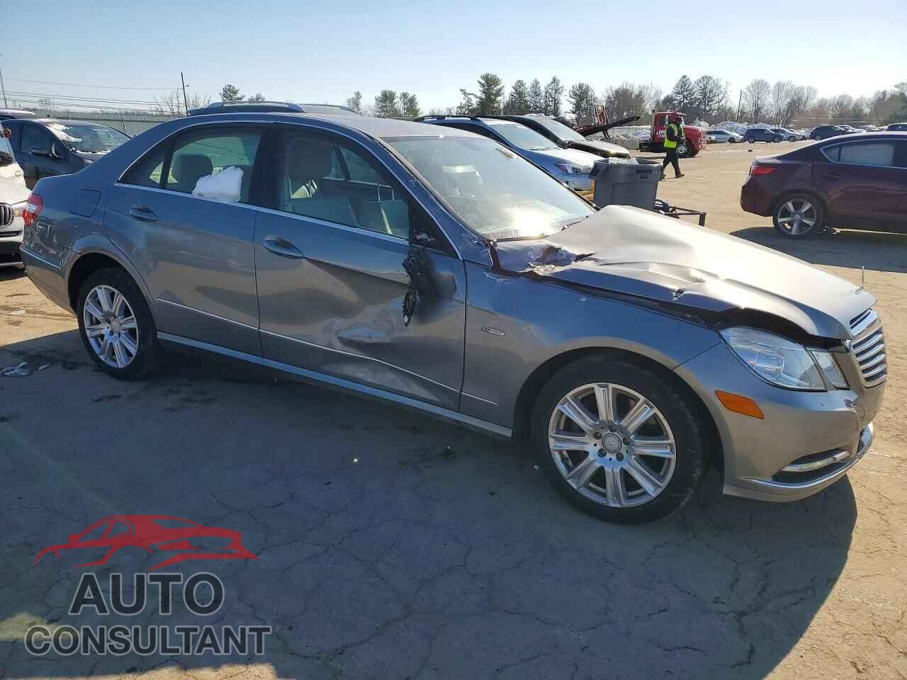 MERCEDES-BENZ E-CLASS 2012 - WDDHF8JB9CA543013