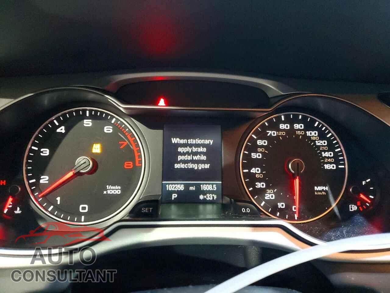 AUDI A4 2016 - WAUBFAFL7GN015166