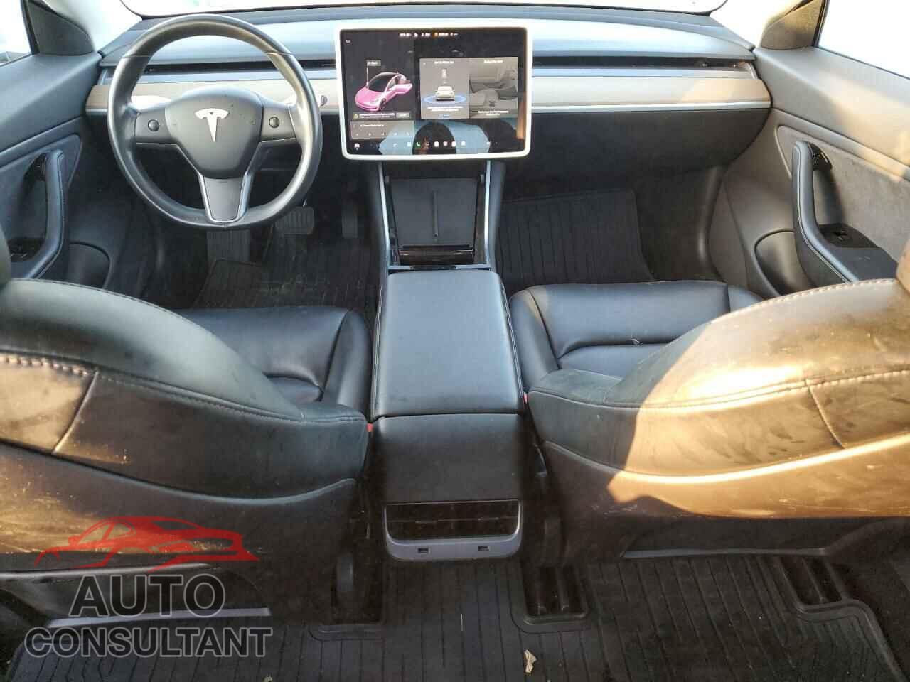 TESLA MODEL 3 2019 - 5YJ3E1EA5KF396064