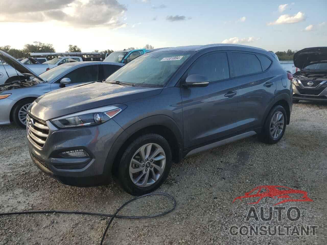 HYUNDAI TUCSON 2018 - KM8J3CA46JU824623