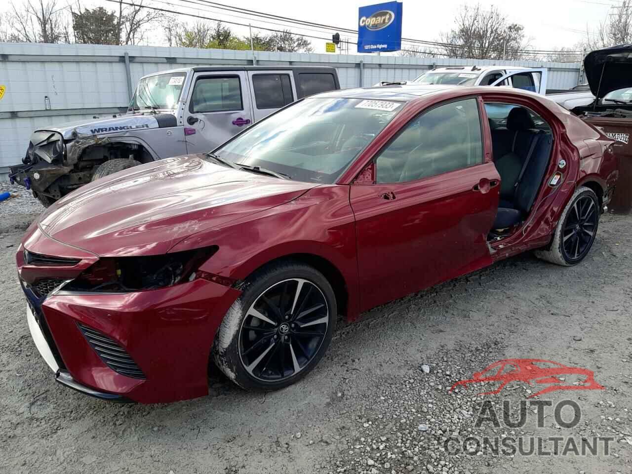 TOYOTA CAMRY 2018 - 4T1B61HK4JU625350