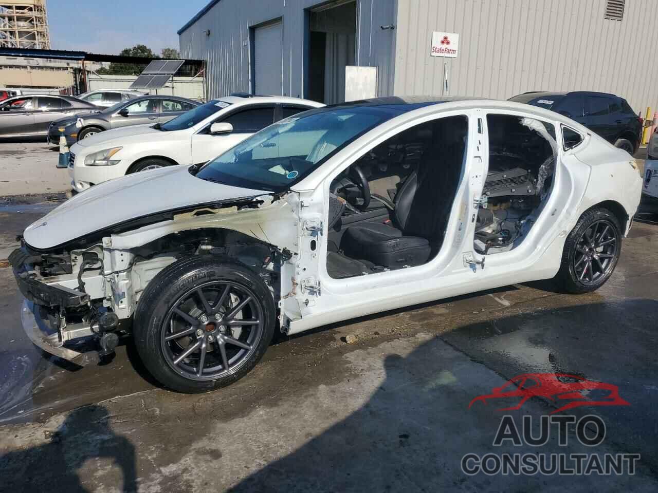 TESLA MODEL 3 2020 - 5YJ3E1EA1LF598059