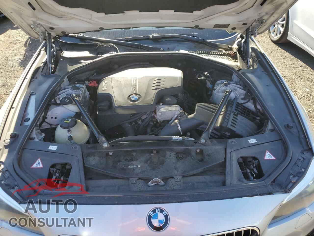 BMW 5 SERIES 2015 - WBA5A7C53FD628636