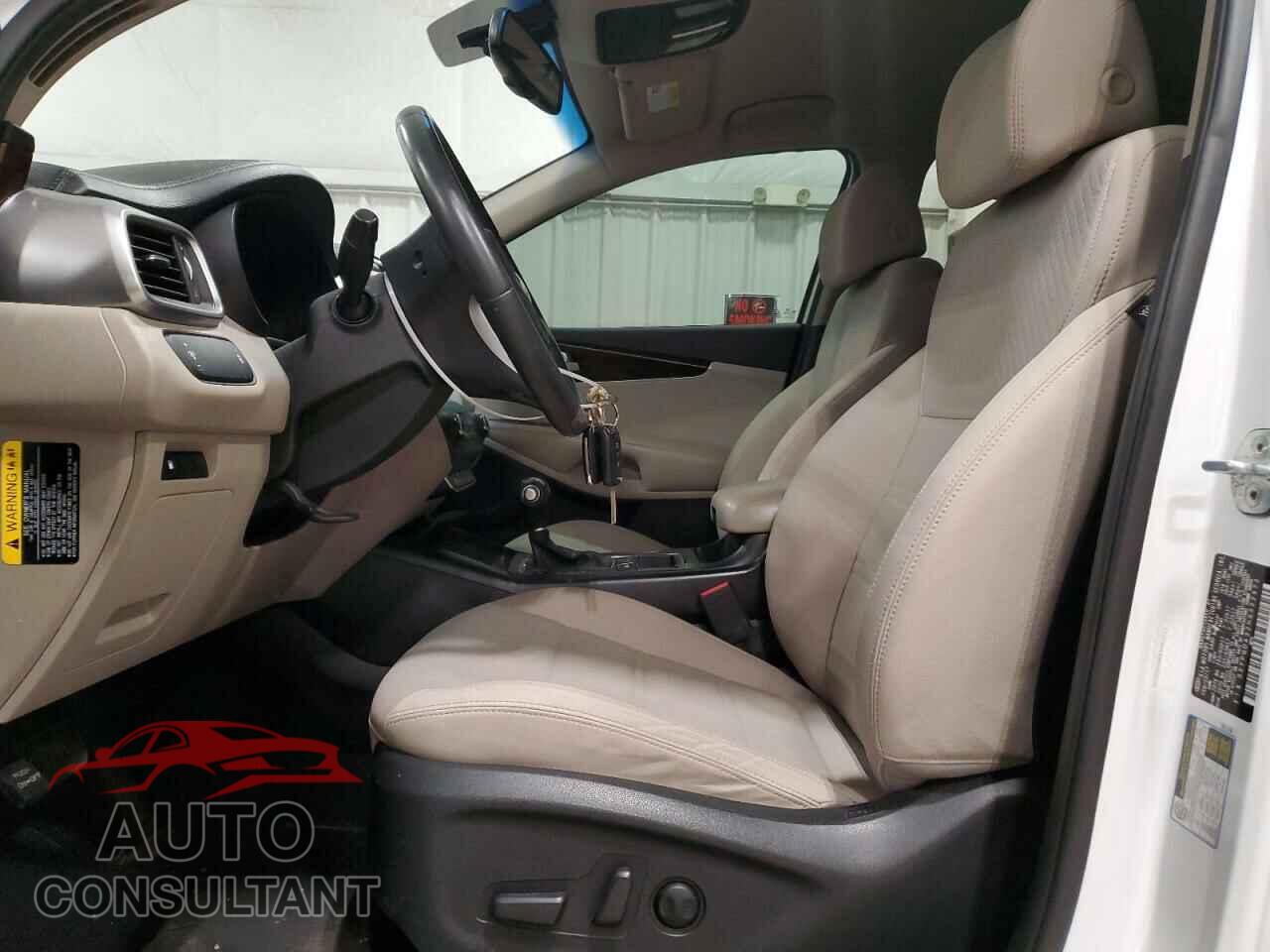 KIA SORENTO 2017 - 5XYPGDA32HG322672