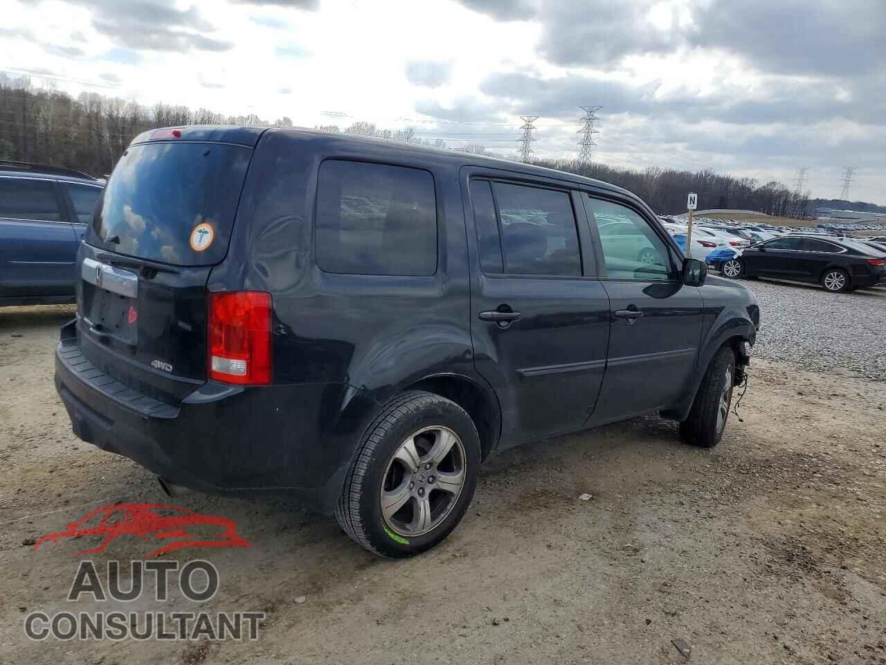 HONDA PILOT 2013 - 5FNYF4H53DB073301