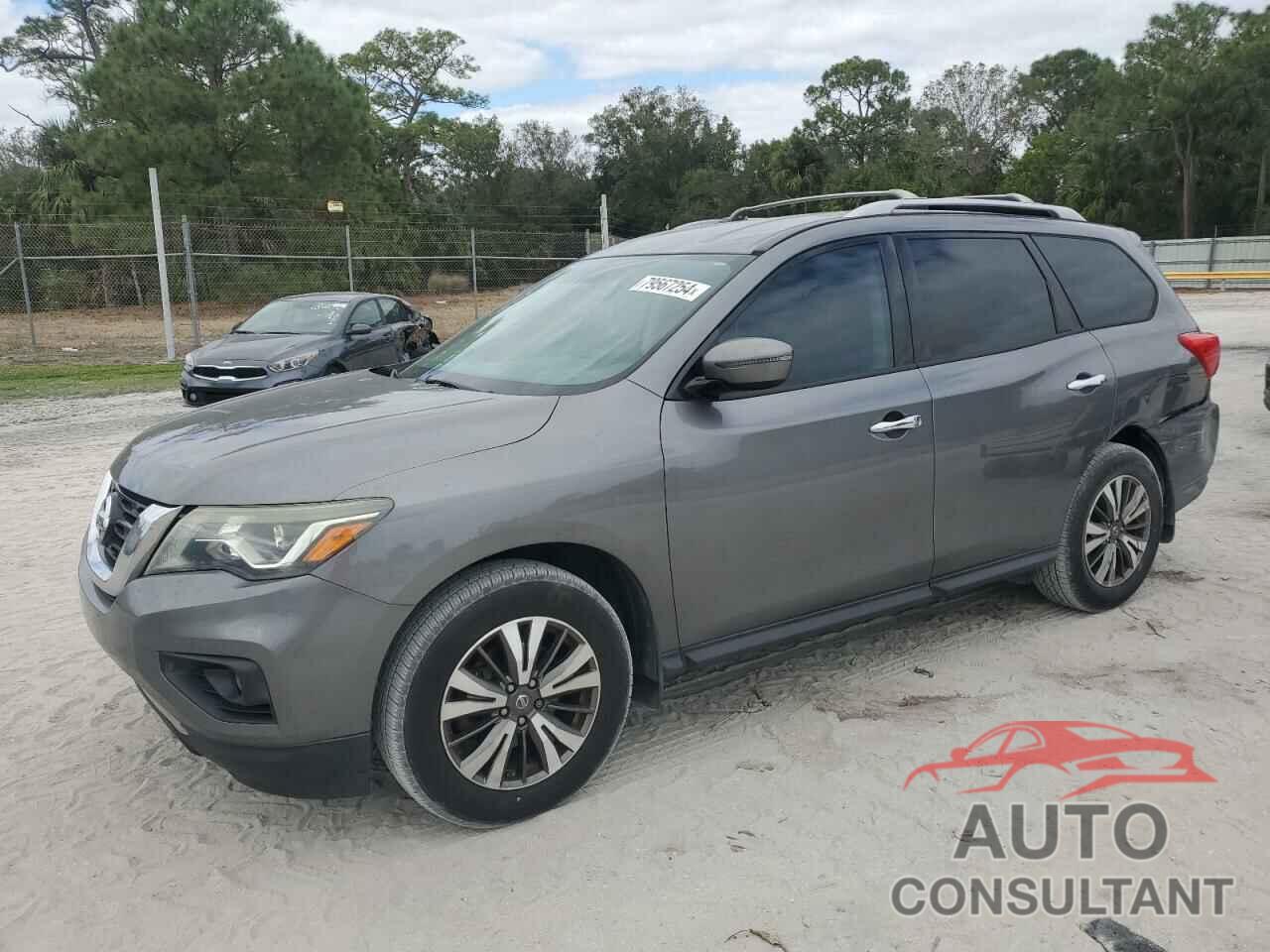 NISSAN PATHFINDER 2017 - 5N1DR2MN8HC695598