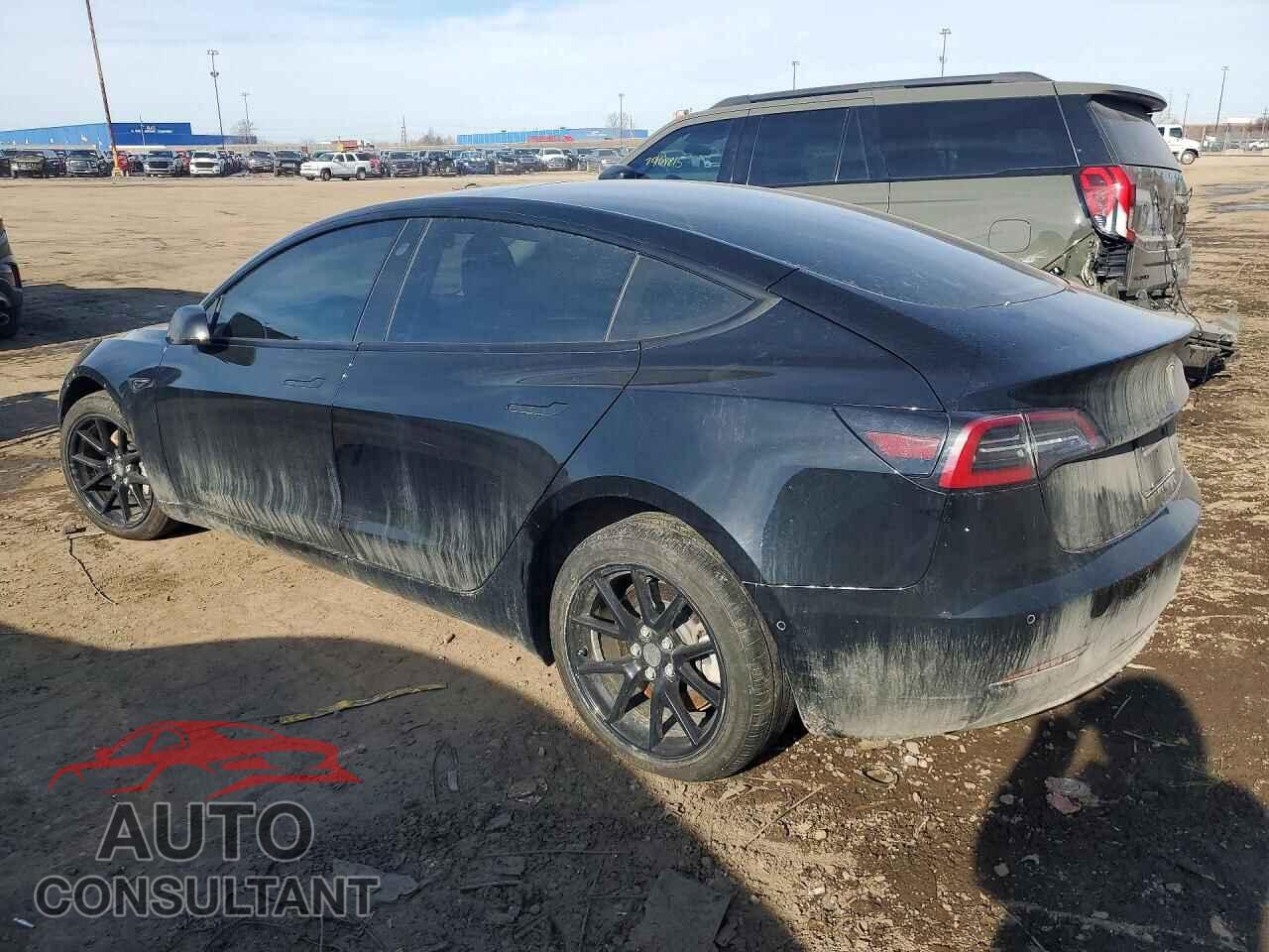 TESLA MODEL 3 2021 - 5YJ3E1EA3MF996715