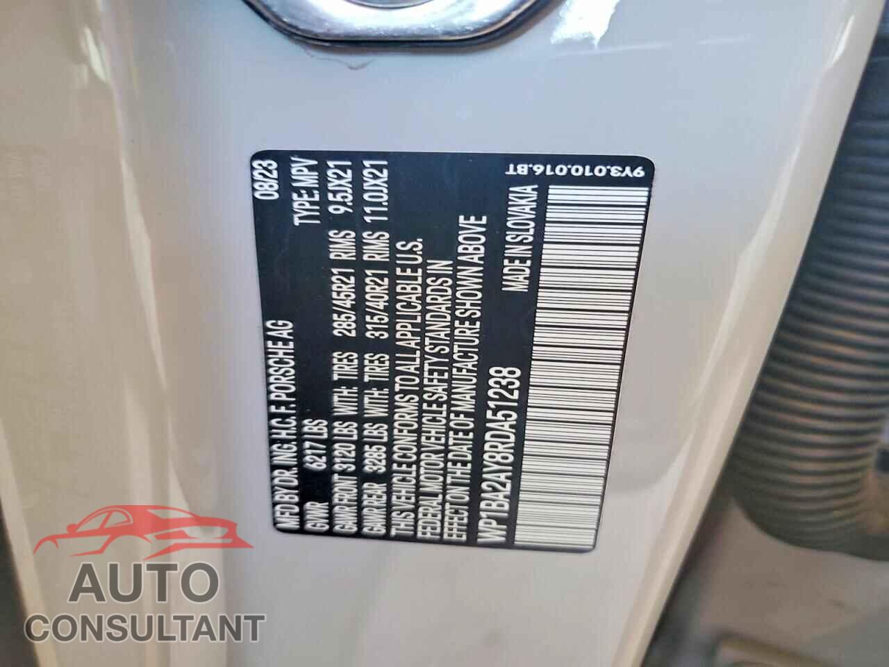 PORSCHE CAYENNE 2024 - WP1BA2AY8RDA51238