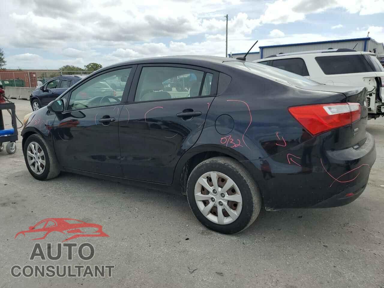 KIA RIO 2013 - KNADM4A33D6200280
