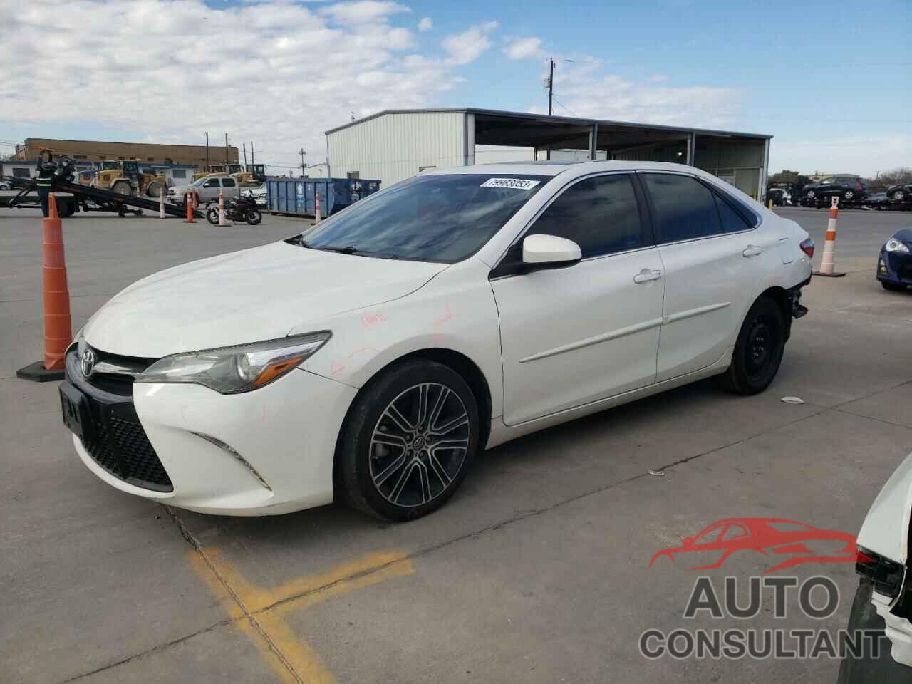 TOYOTA CAMRY 2016 - 4T1BF1FK5GU147404