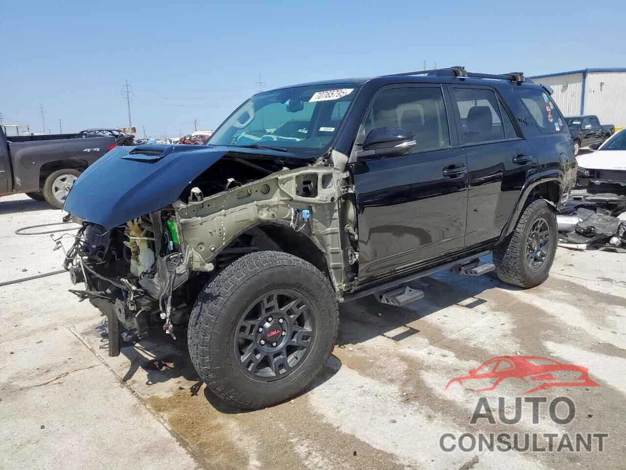 TOYOTA 4RUNNER 2019 - JTEBU5JR9K5678836