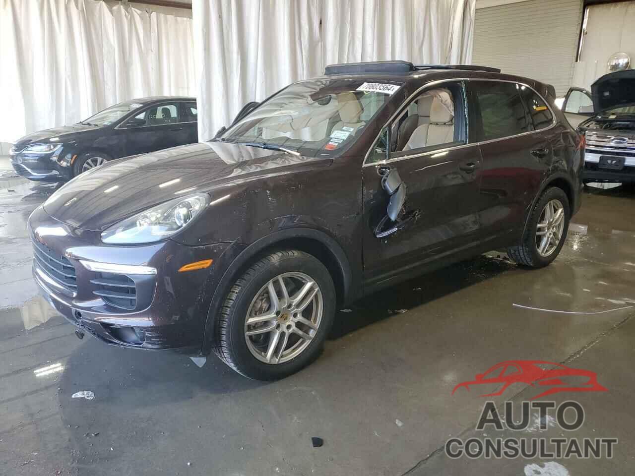 PORSCHE CAYENNE 2016 - WP1AF2A2XGKA43174