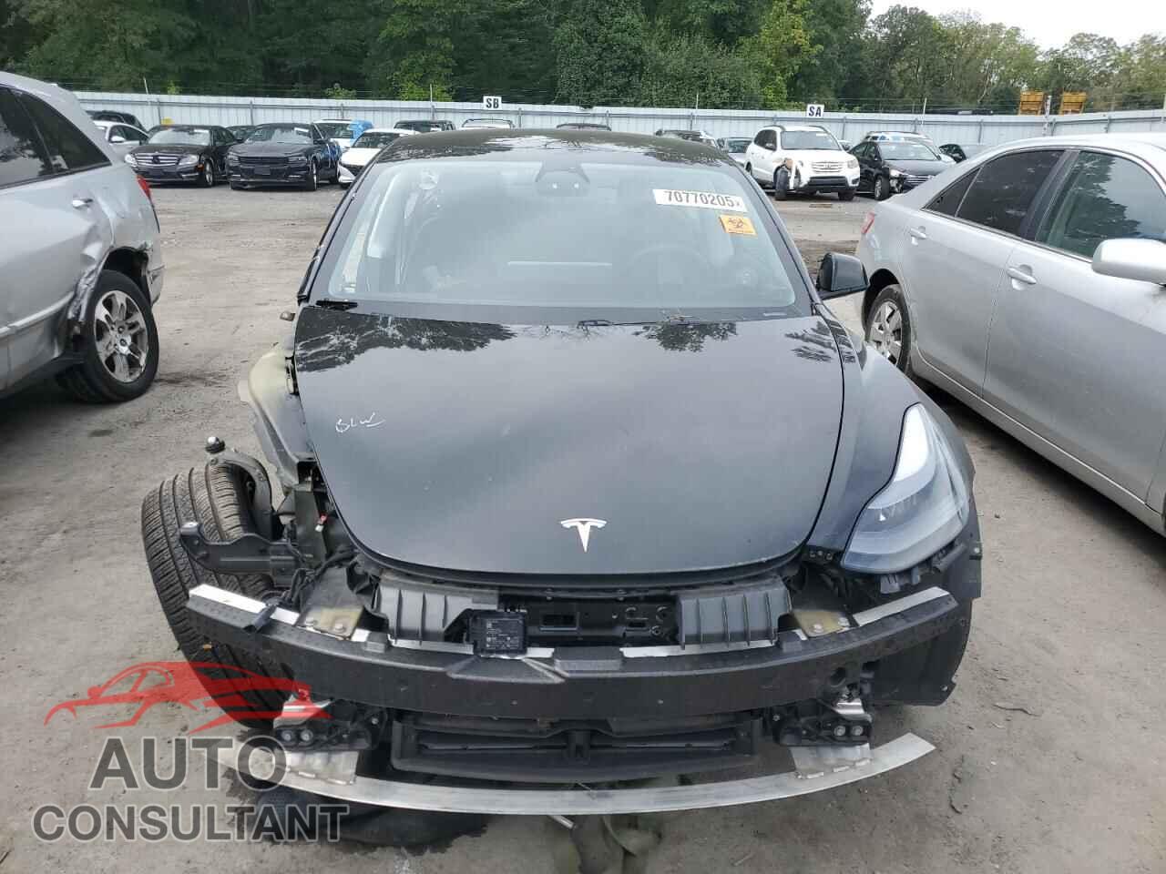 TESLA MODEL 3 2021 - 5YJ3E1EAXMF907075