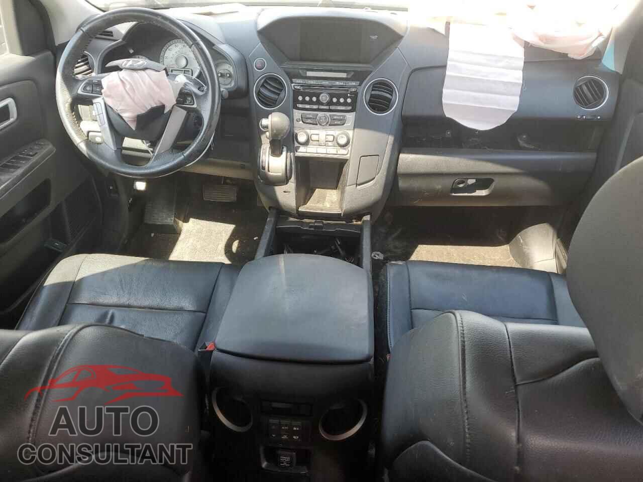 HONDA PILOT 2012 - 5FNYF4H52CB009331