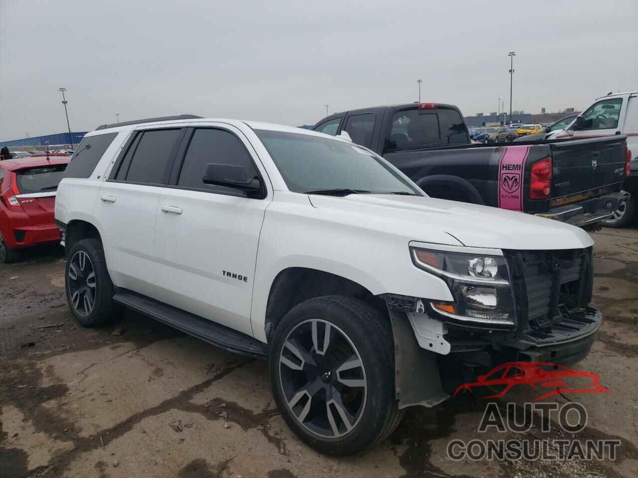 CHEVROLET TAHOE 2018 - 1GNSKBKC9JR381227