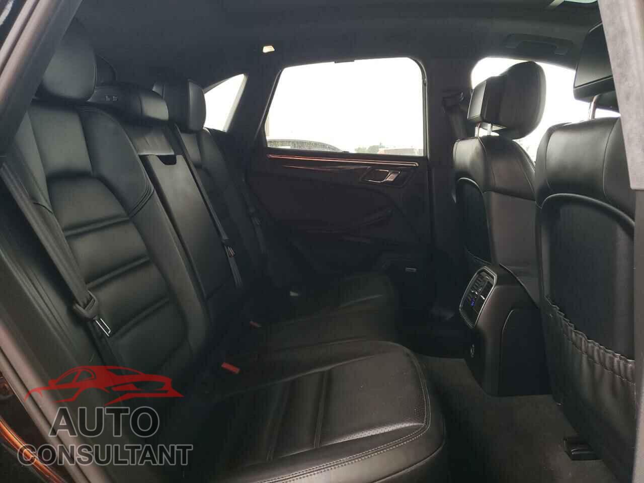 PORSCHE MACAN 2017 - WP1AF2A52HLB60768