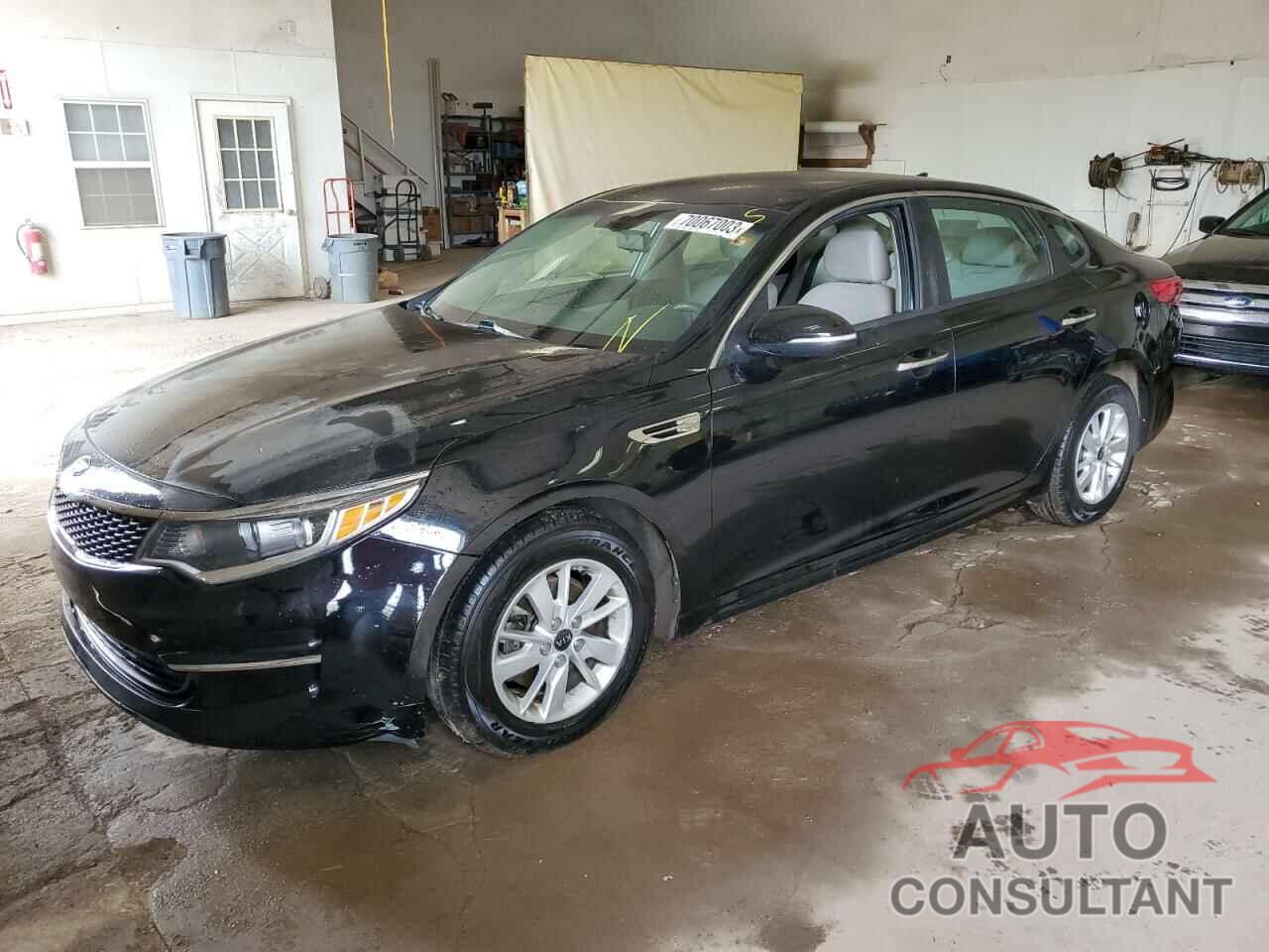 KIA OPTIMA 2018 - 5XXGT4L37JG246675