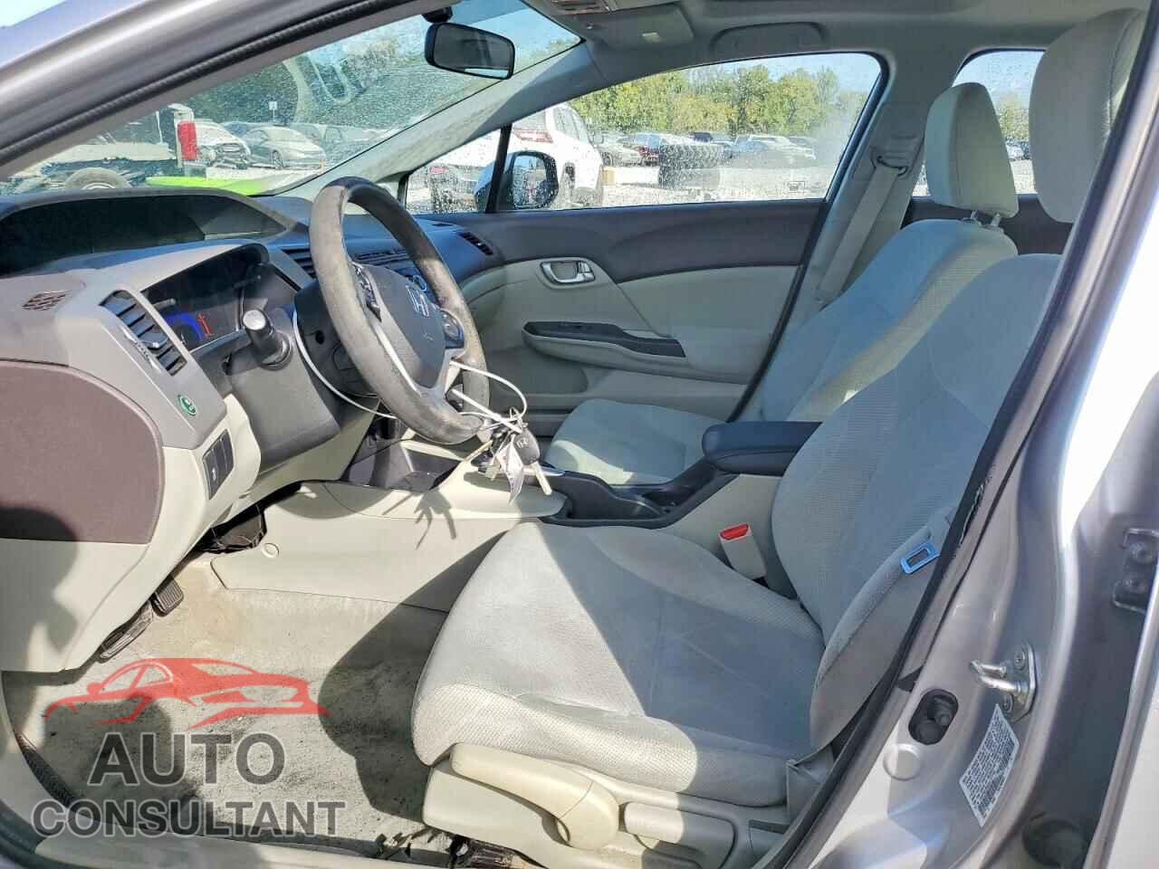 HONDA CIVIC 2012 - 19XFB2F80CE103234