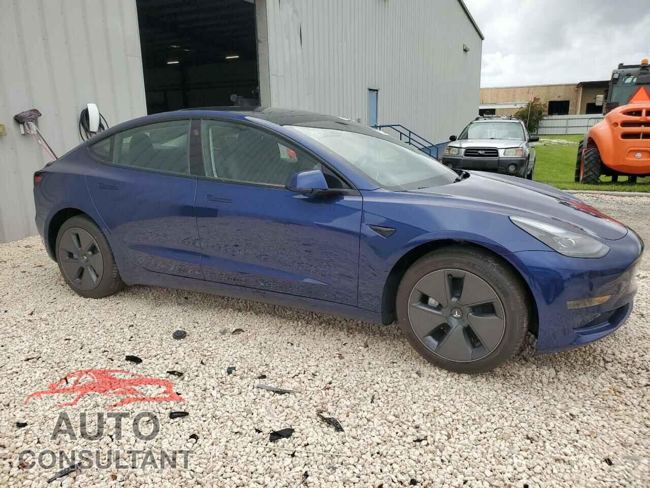 TESLA MODEL 3 2023 - 5YJ3E1EA5PF666787