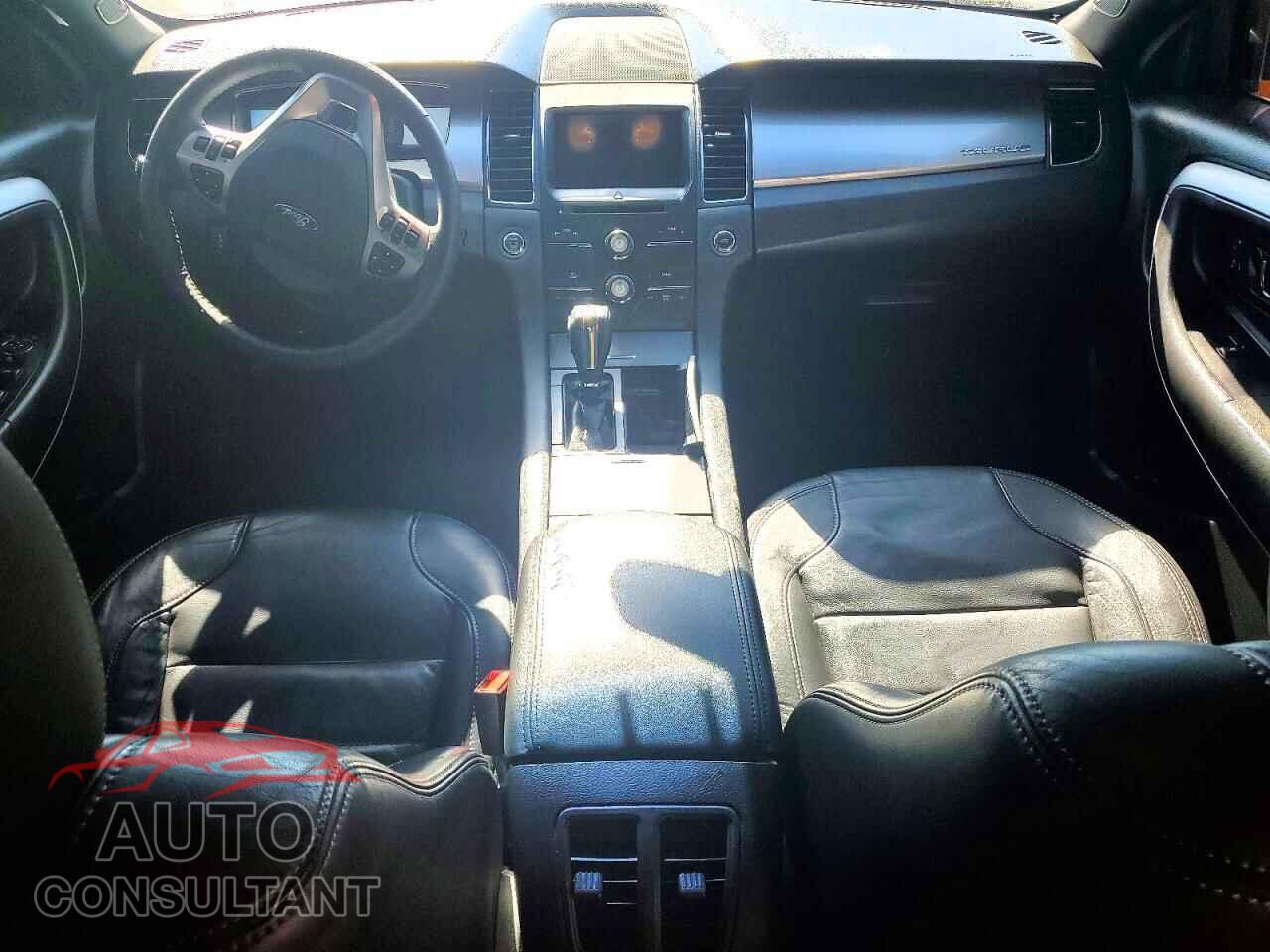 FORD TAURUS 2017 - 1FAHP2E80HG125498